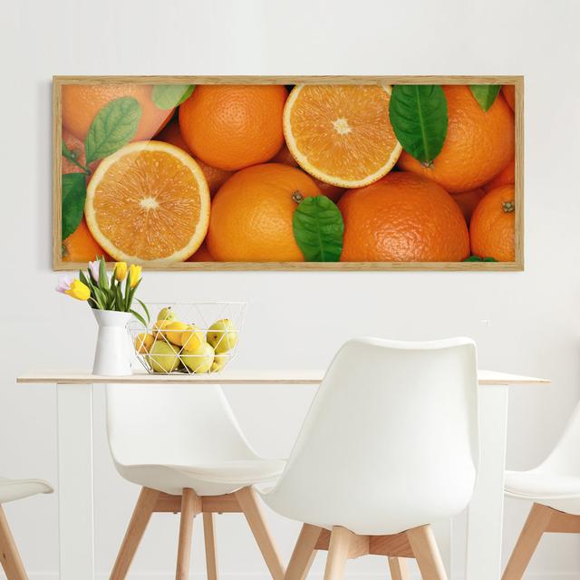 Gerahmtes Poster Juicy Oranges ModernMoments Rahmenauswahl: Brauner Rahmen, Maße: 30 cm H x 75 cm B x 2 cm T on Productcaster.