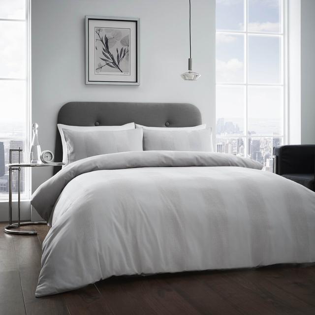 Frann Striped Duvet Cover Set with Pillowcases Ebern Designs Size: Double Duvet Cover + 2 Standard Pillowcases on Productcaster.