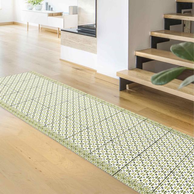 Rectangular Harbir Geometric Machine Woven Area Rug East Urban Home Rug Size: Runner 90 x 270cm on Productcaster.