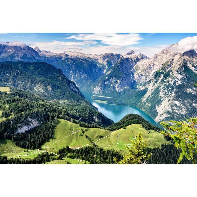 Bayerische Aussicht von Gehringj - Kunstdrucke auf Leinwand ohne Rahmen Alpen Home Größe: 40 cm H x 60 cm B on Productcaster.