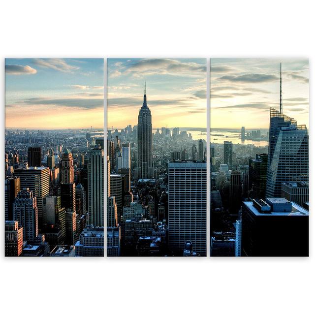 Canvas Print New York City Architecture Ebern Designs Size: 80cm H x 120cm W x 2cm D on Productcaster.