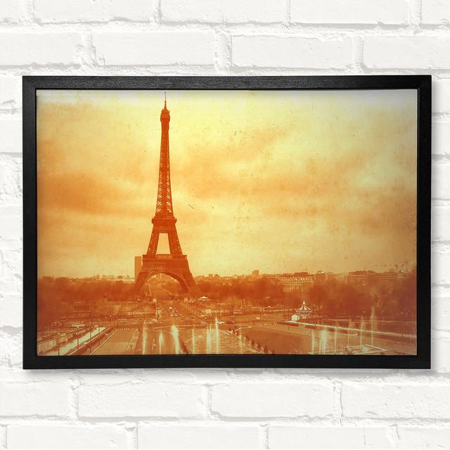 Old Image Of The Eiffel Tower - Closed Corner Frame Art Prints on Wood ClassicLiving Size: 29.7cm H x 42 cm W on Productcaster.