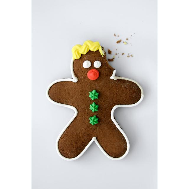 Gingerbread Man Cookie - Wrapped Canvas Photograph The Seasonal Aisle Size: 91cm H x 61cm W x 3.8cm D on Productcaster.