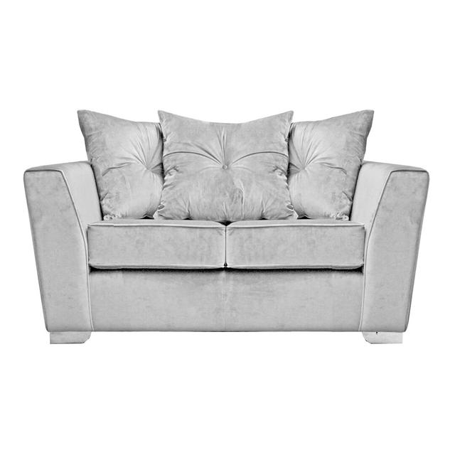 Zweiersofa Quade Fairmont Park Polsterfarbe: Silberfarben on Productcaster.