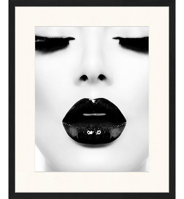 Gerahmtes Poster Schwarze Lippen Brayden Studio Größe: 63 cm H x 53 cm B x 2,5 cm T on Productcaster.