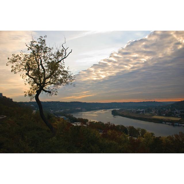 Bend In The Ohio - Wrapped Canvas Print Alpen Home Size: 20cm H x 30cm W x 3.8cm D on Productcaster.