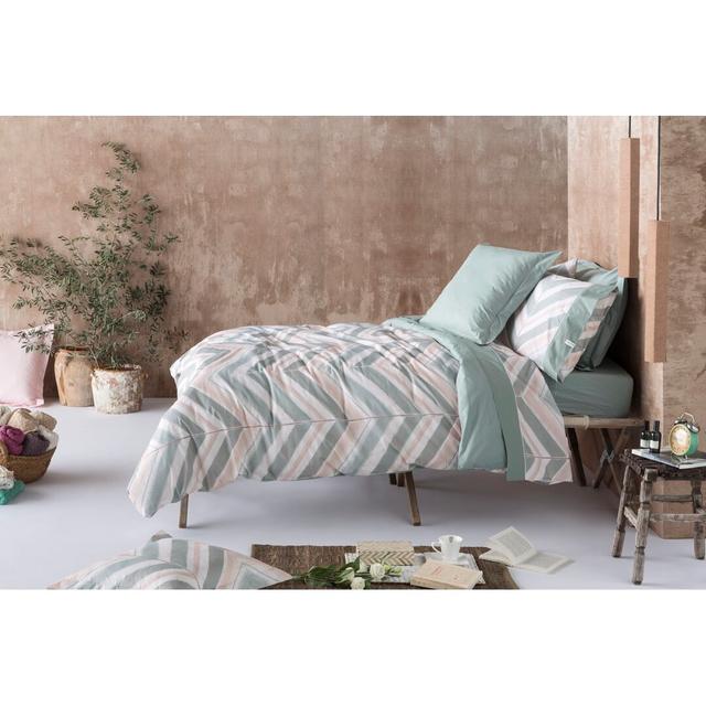 Talamantes Percale Duvet Cover Ebern Designs Colour: Tea, Size: Double Duvet Cover on Productcaster.