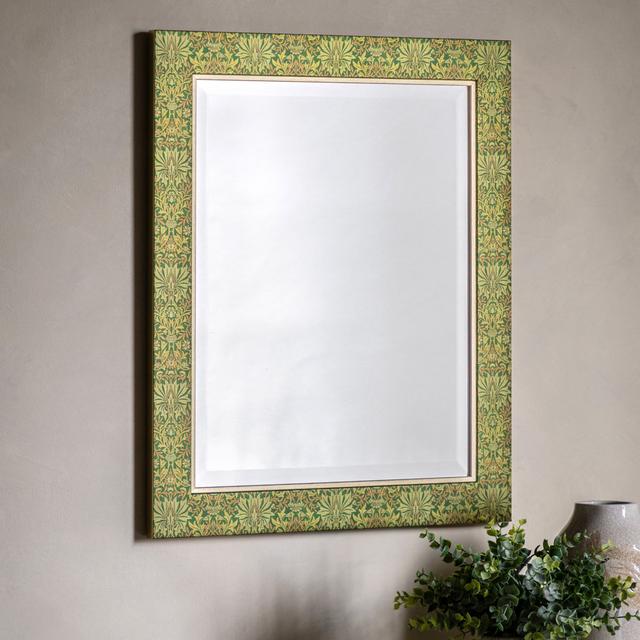 Carmelo Rectangle Mirror Lark Manor Finish: Green on Productcaster.