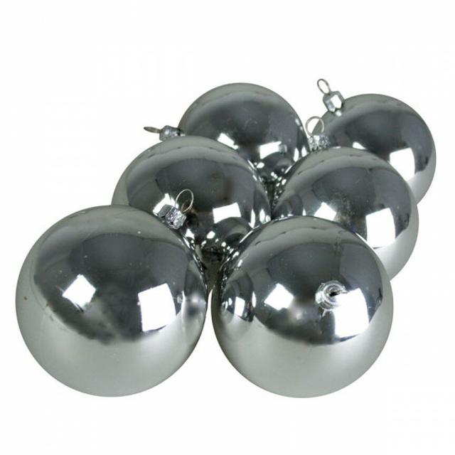 Luxury Shatterproof Bauble The Seasonal Aisle Colour: Silver on Productcaster.