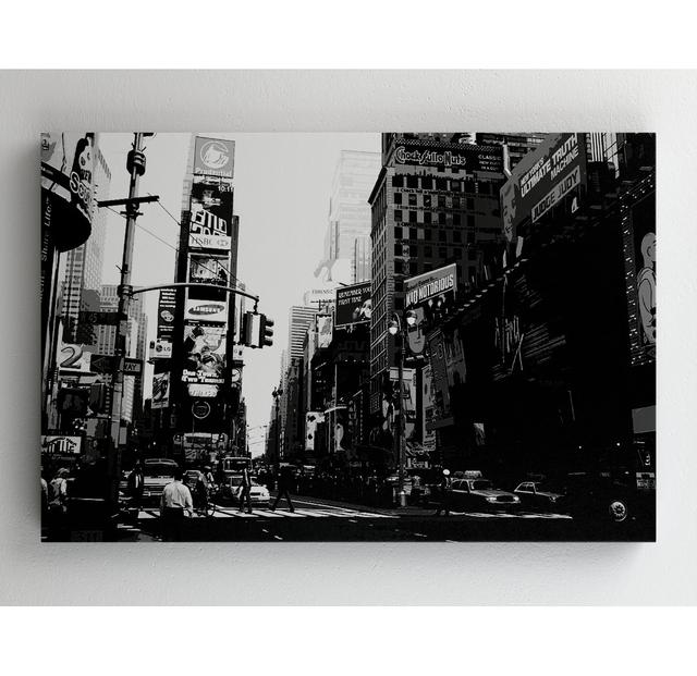 In The Heart Of Tokyo B And W - No Frame Print auf Leinwand 17 Stories Größe: 78,7 cm H x 121,7 cm B on Productcaster.