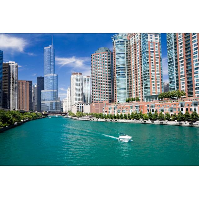 Novack Amazing Day In Chicago by Benkrut - Print Latitude Run Size: 20cm H x 30cm W 3.8cm D on Productcaster.