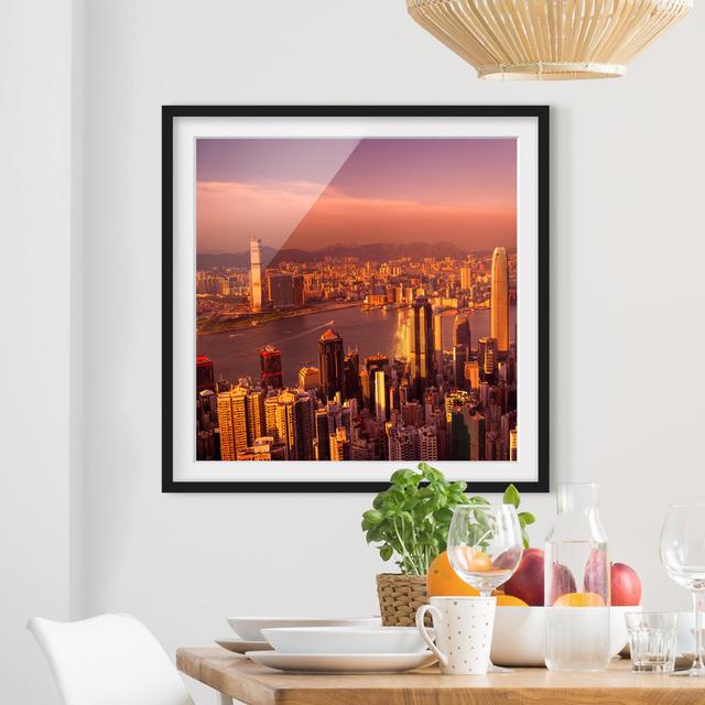 Gerahmtes Poster Hong Kong Sunset East Urban Home Größe: 70 cm H x 70 cm B, Rahmenoptionen: Mattes Schwarz on Productcaster.