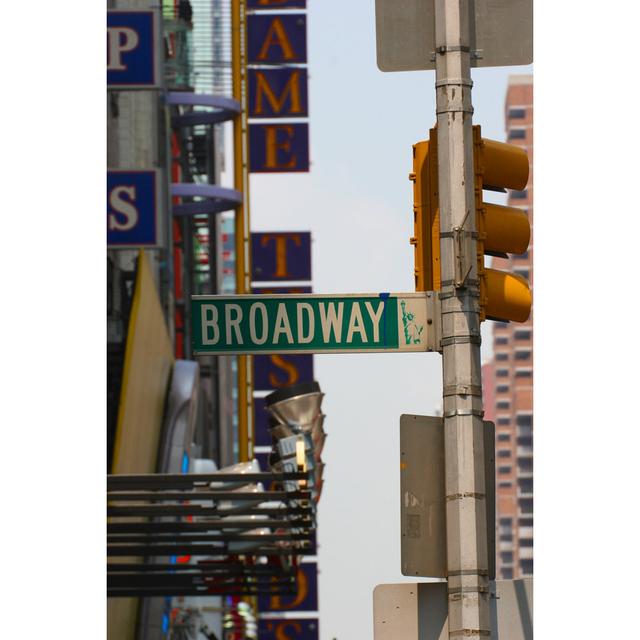 Broadway by Thall - Wrapped Canvas Print Latitude Run Size: 122cm H x 81cm W on Productcaster.