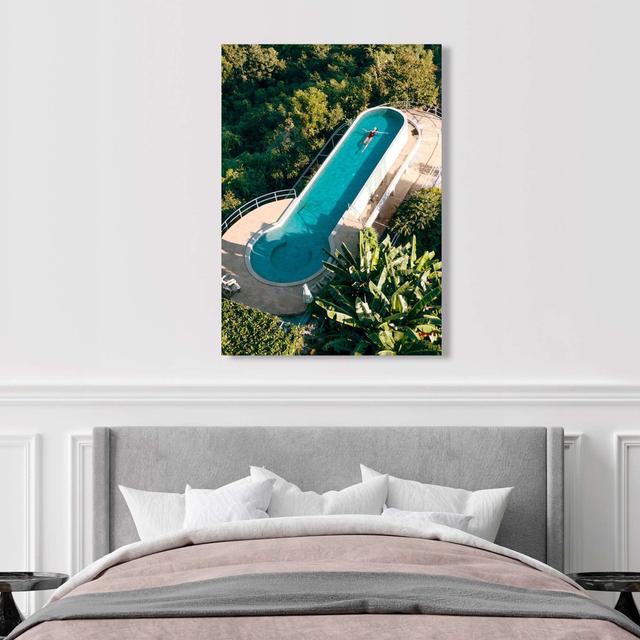 "Das Schwimmbad I" von Haute Photo Collection Ebern Designs Größe: 70 cm H x 50 cm B on Productcaster.