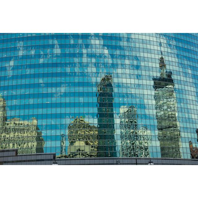 Chicago by Skatzenberger - Wrapped Canvas Photograph 17 Stories Size: 51cm H x 76cm W on Productcaster.