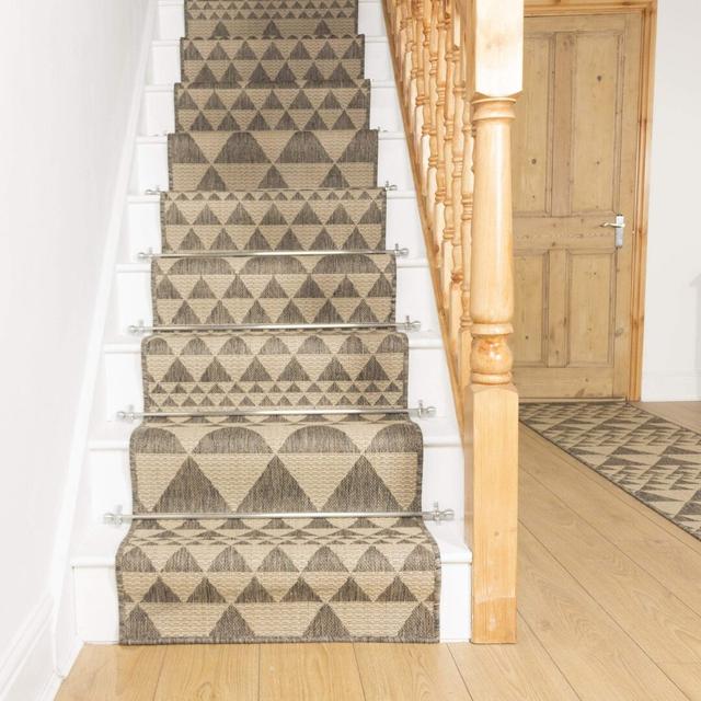 Abrahamson Looped Brown/Beige Stair Runner Union Rustic Rug Size: Runner 510cm x 66cm on Productcaster.