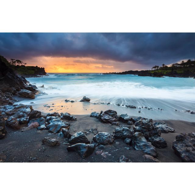 Black Sand Beach by GlowingEarth - No Frame Art Prints on Canvas 17 Stories Size: 81cm H x 122cm W on Productcaster.