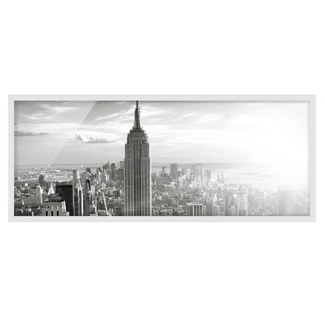 Manhattan Skyline - Picture Frame Photograph Brayden Studio Frame Option: White Framed, Size: 30cm H x 75cm W x 2cm D on Productcaster.