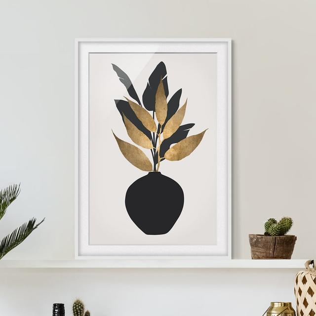 Gerahmtes Poster Plant World - Gold and Black Rosalind Wheeler Rahmenauswahl: Weißer Rahmen, Maße: 70 cm H x 50 cm B x 2 cm T on Productcaster.