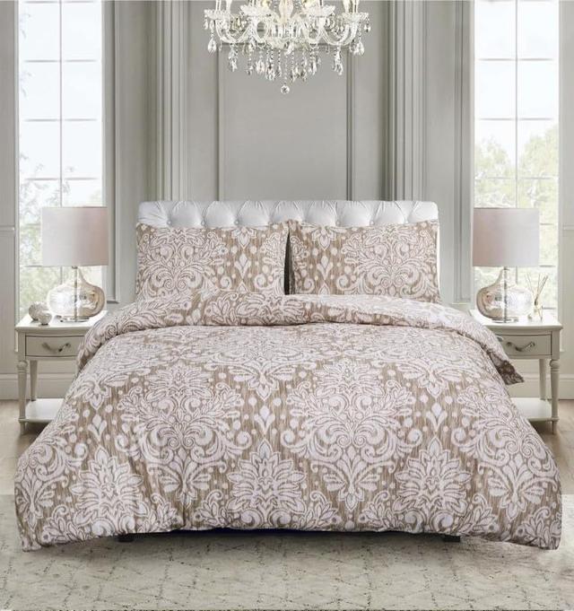 McTeer Microfiber, Polyester Duvet Cover Set with Pillowcases ClassicLiving Size: Super King - 2 Standard Pillowcases, Pattern: Damask, Colour: Royal on Productcaster.