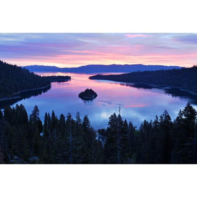 Emerald Bay - Lake Tahoe 526175301 Alpen Home Size: 81cm H x 122cm W on Productcaster.