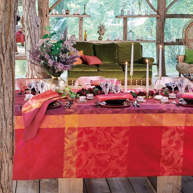 Sirois Thousand Folk Cranberry Tablecloth Marlow Home Co. on Productcaster.