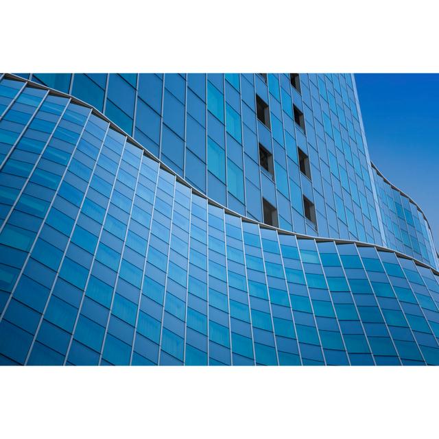 Modern Office Building by Holwichaikawee - Wrapped Canvas Print Latitude Run Size: 51cm H x 76cm W on Productcaster.