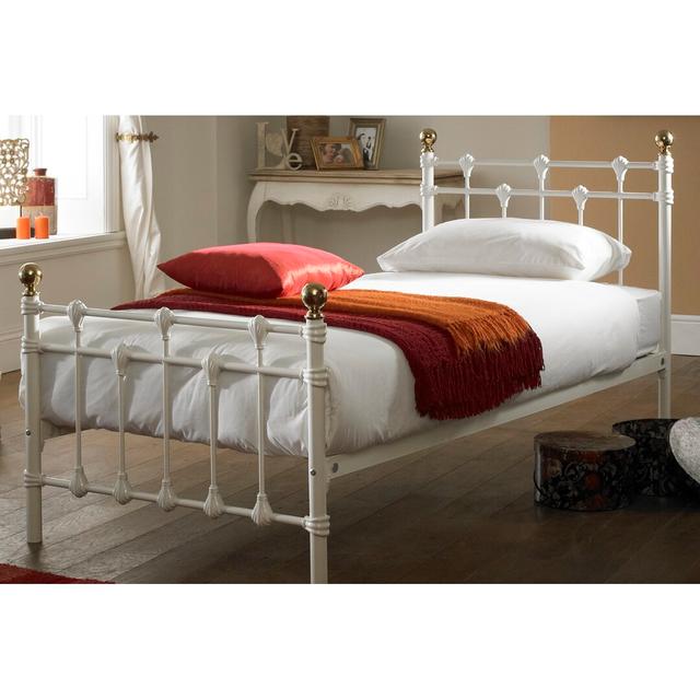 Hawthorn Bed Frame Three Posts Size: Small Single (2'6), Colour: Cream/White on Productcaster.