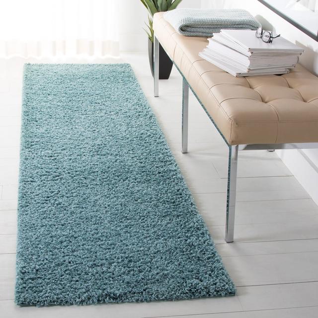 Grand Isle Solid Colour Machine Woven Area Rug Breakwater Bay Rug Size: Runner 62 x 240cm on Productcaster.