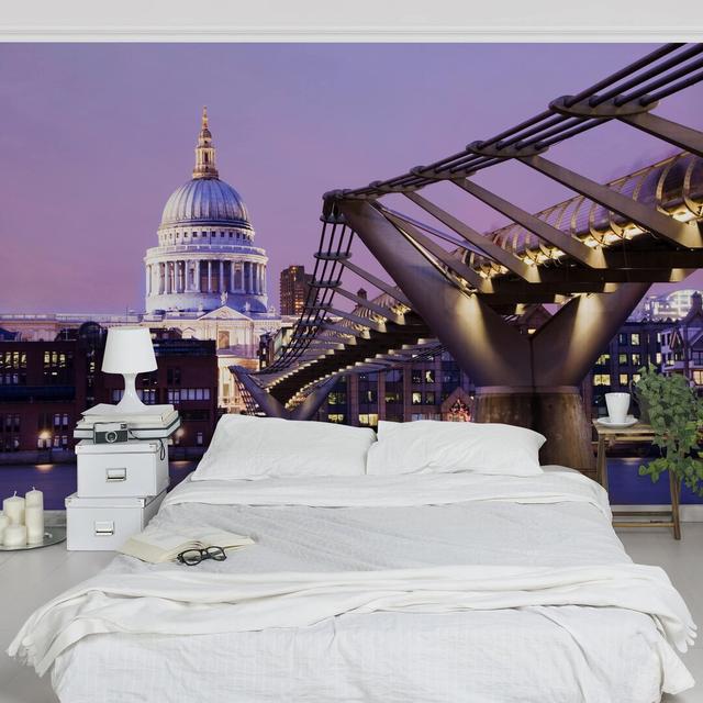 St. Paul's 3.2m x 4.8m Textured Matte Peel & Stick Wall Mural East Urban Home on Productcaster.