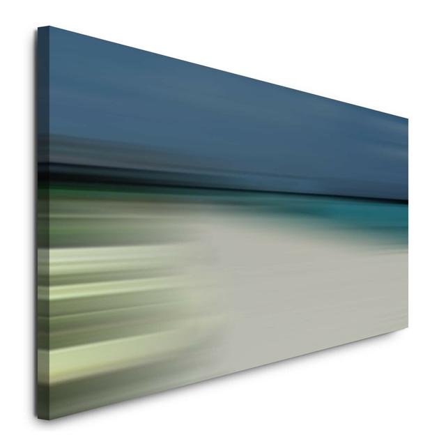 Leinwandbild "Smooth Background" - Kunstdruck East Urban Home on Productcaster.