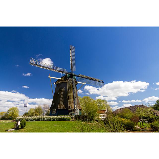 Nemacolin Riekermolen Amsterdam - Wrapped Canvas Print Brambly Cottage Size: 51cm H x 76cm W x 3.8cm D on Productcaster.