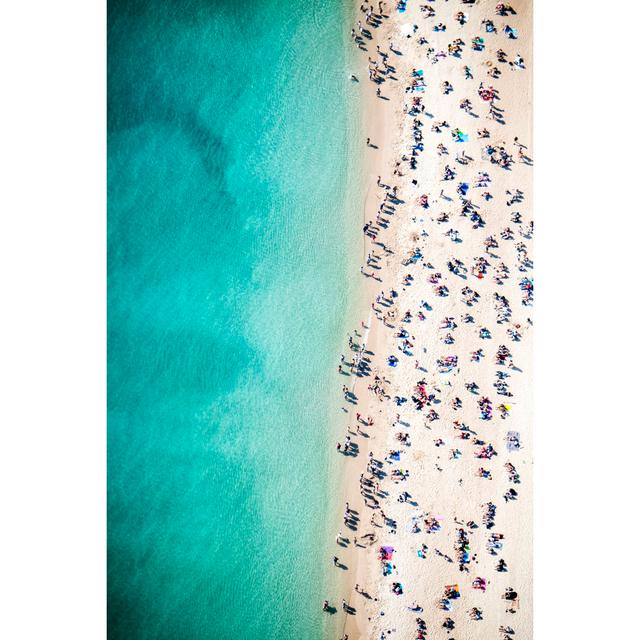 Beach Overhead View by EXTREME-PHOTOGRAPHER - Drucken House of Hampton Größe: 80 cm H x 120 cm B on Productcaster.