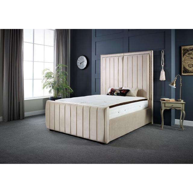 Laurenelizabeth Small Double (4') Upholstered Bed Canora Grey Size: Small Double (4') on Productcaster.