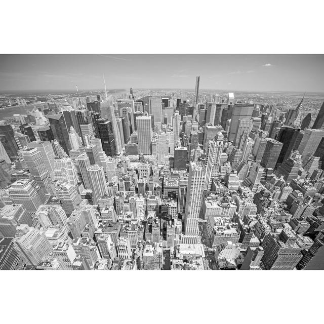 View of Manhattan, USA by Mbprojekt_Maciej_Bledowski - Wrapped Canvas Photograph 17 Stories Size: 81cm H x 122cm W on Productcaster.