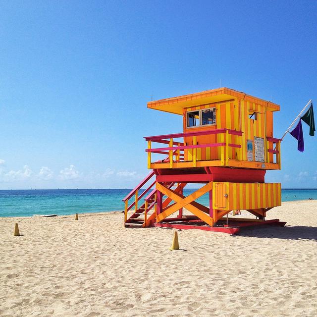 Tegan Lifeguard Stand - Wrapped Canvas Photograph Highland Dunes Size: 122cm H x 122cm W x 3.8cm D on Productcaster.