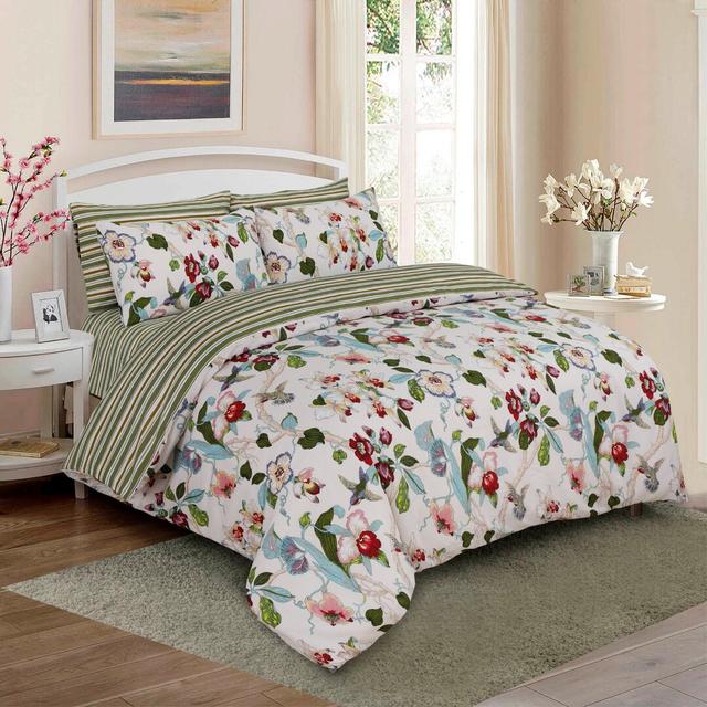 Malm Polyester Floral Duvet Cover Set with Pillowcases Latitude Run Size: King Duvet Cover + 2 Standard Pillowcases, Colour: Empress Cream on Productcaster.