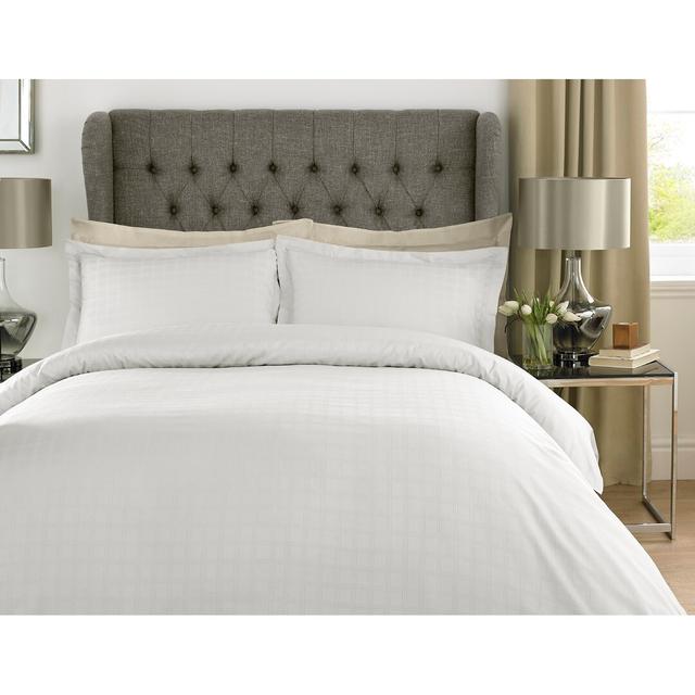 Honey-Mae Cotton Solid Colour Duvet Cover with Pillowcases 17 Stories Size: Kingsize - 2 Standard Pillowcases, Colour: White on Productcaster.