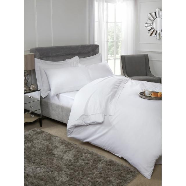 Egy.Cotton T201 200 Thread Count 100% Cotton Percale Flat Sheet Etta Avenue Size: Single (3'), Colour: White on Productcaster.