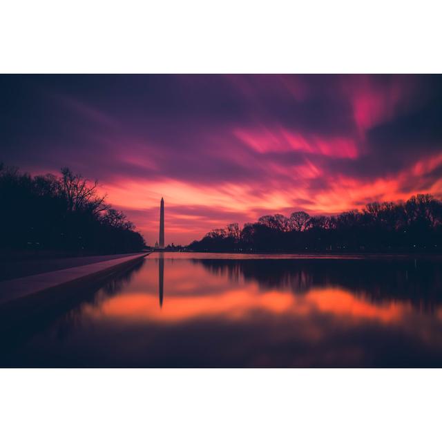 Sunrise with the Washington Monument - Wrapped Canvas Photograph Union Rustic Size: 61cm H x 91cm W x 3.8cm D on Productcaster.