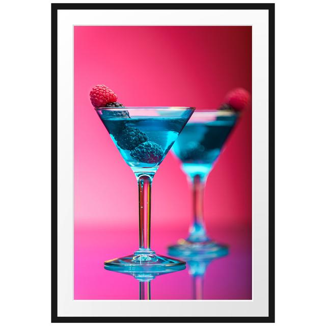 Gerahmtes Poster Cocktails mit Himbeeren East Urban Home Größe: 100 cm H x 70 cm B on Productcaster.