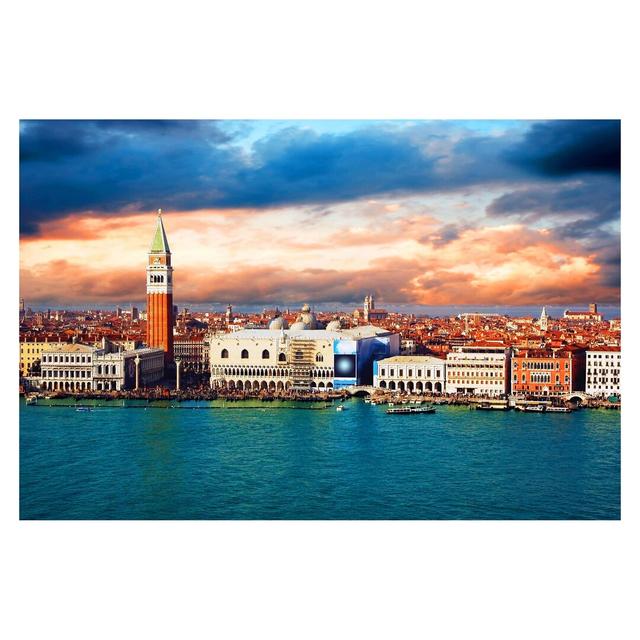 Venice Evening 2.55m x 3.84m Textured Matte Peel & Stick Wall Mural East Urban Home Size: 3.2m x 4.8m on Productcaster.