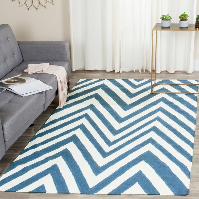 Leilani Handmade Flatweave Wool Blue/Ivory Rug Highland Dunes Rug Size: Rectangle 182 x 274cm on Productcaster.