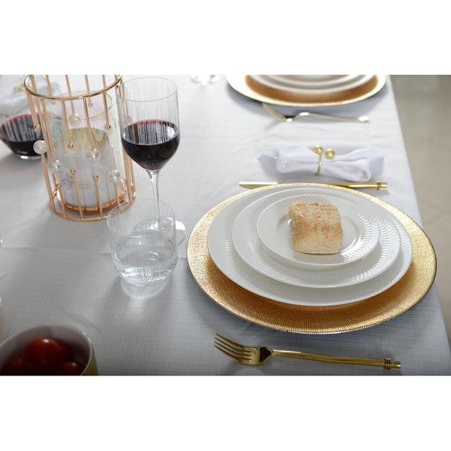 Princess Side Plate (Set of 6) Aulica Colour: White on Productcaster.