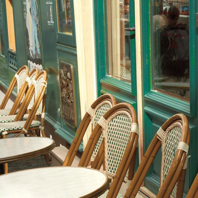 Monmartre Cafe Crop ClassicLiving Size: 122cm H x 122cm W on Productcaster.