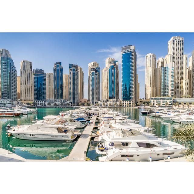 Dubai Yacht Marina von GordonBellPhotography - Kunstdrucke auf Leinwand 17 Stories Größe: 20cm H x 30cm B x 1,8cm T on Productcaster.