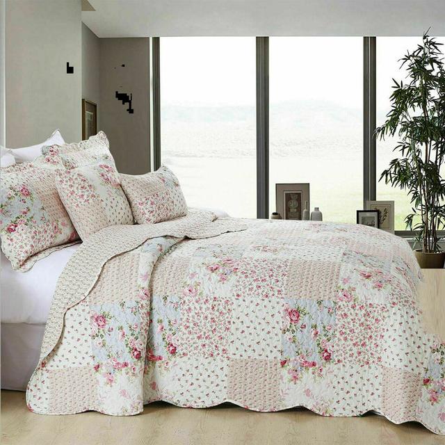 Brickendon August Grove Bedspread Set with a pillow August Grove Size: W255 x L275cm on Productcaster.