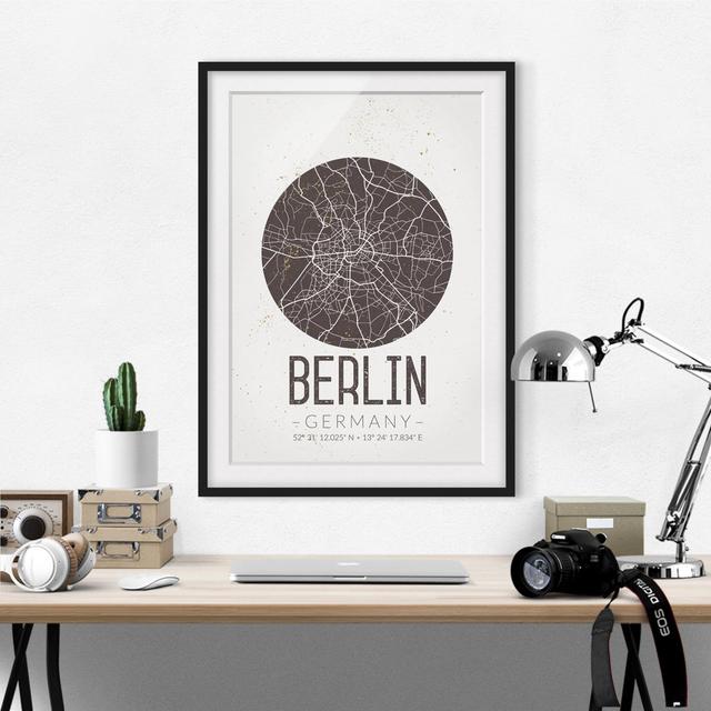 Gerahmtes Poster Berlin City Plan - Vintage East Urban Home Rahmenoptionen: Mattschwarz, Größe: 40 cm H x 30 cm B on Productcaster.