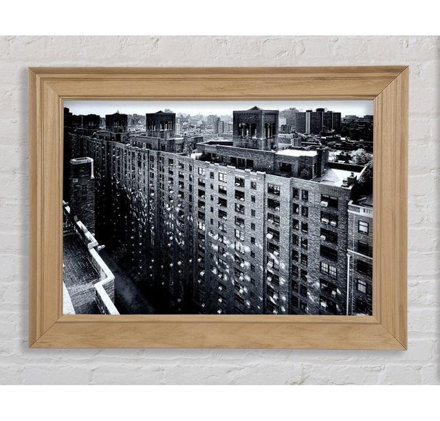 Manhattan New York City Classic - Print Bright Star Size: 100cm H x 141.4cm W x 8cm D on Productcaster.