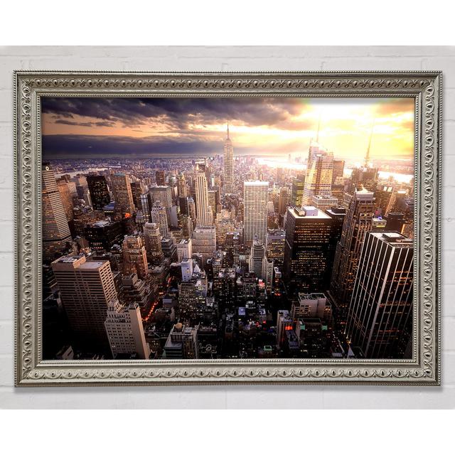 Manhattan - Print Bright Star Size: 21cm H x 29.7cm W on Productcaster.